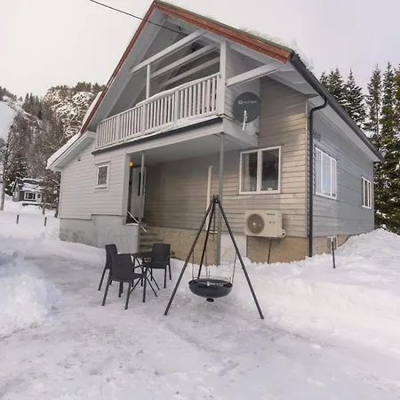 Holiday home Farmhouse Near Kjerag *